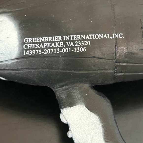 Greenbrier international Humpback Whale Figurine animal sea life.NWT - Picture 5 of 9